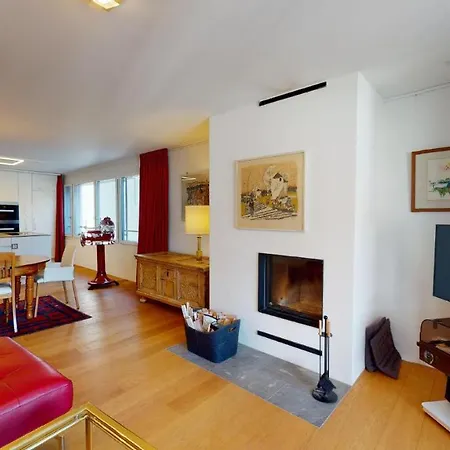 Apartment 225